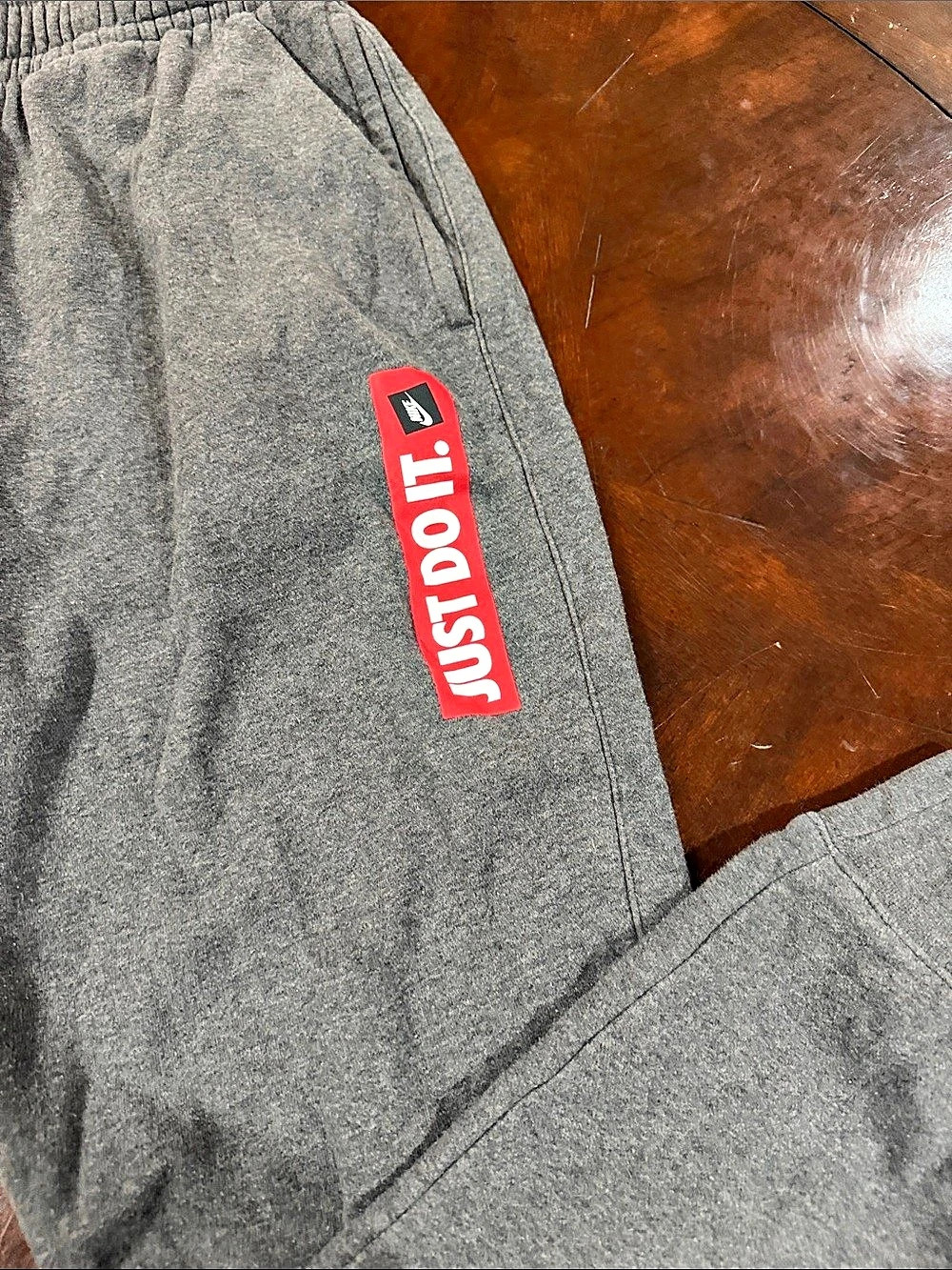 Nike Just Do It Sweatpants Size Medium - Picture 3 of 6